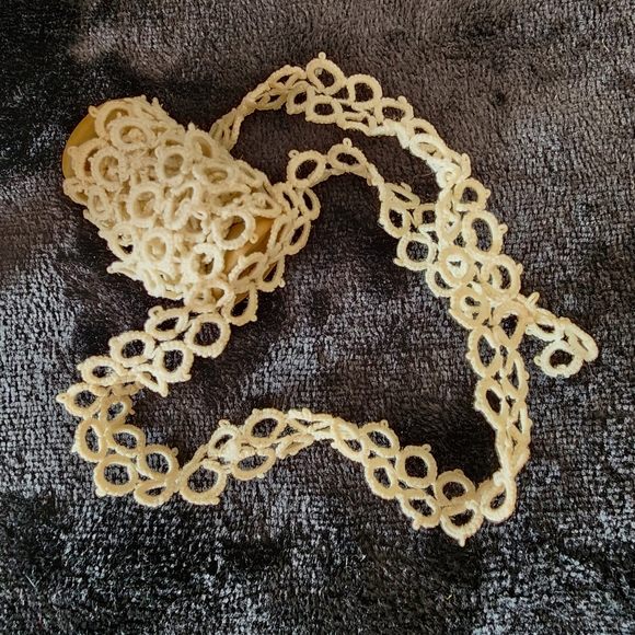 Vintage Sewing Bundle with Scissors and Ribbons - Picture 6 of 13